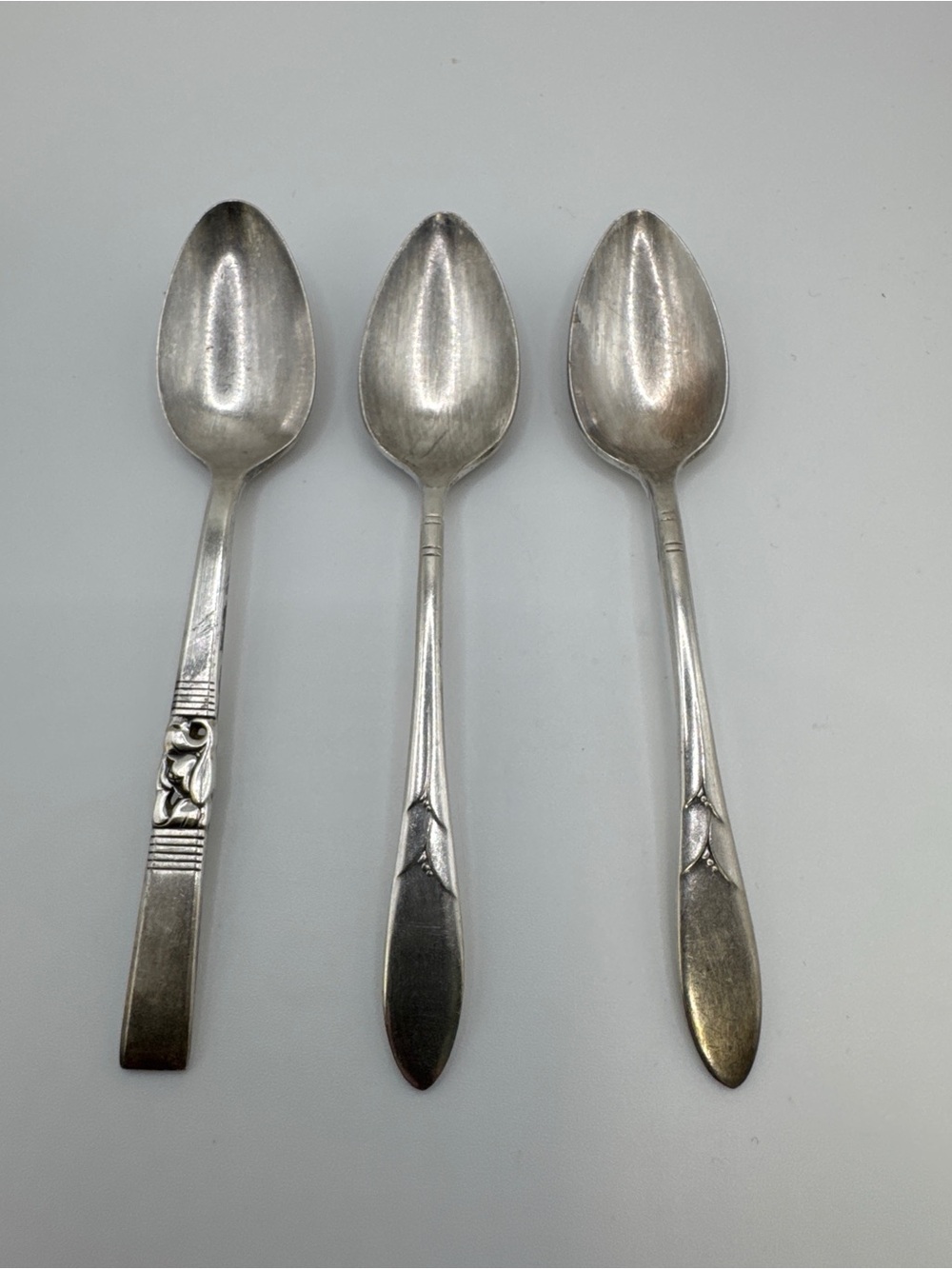 Lot of 3 Vintage Oneida Community Beverly Silverplated Teaspoons 1922 Pattern